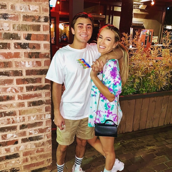 Meet your Posher, David - Picture 1 of 1